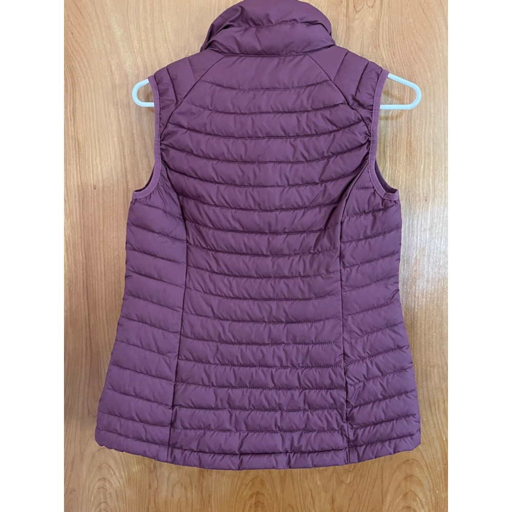 Columbia Maroon Purple Puffer Vest with Pockets Womens Size XS EUC - Picture 3 of 9